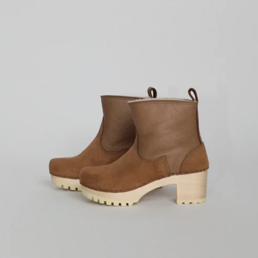 No. 6 Brown Shearling-Lined Clog Boots